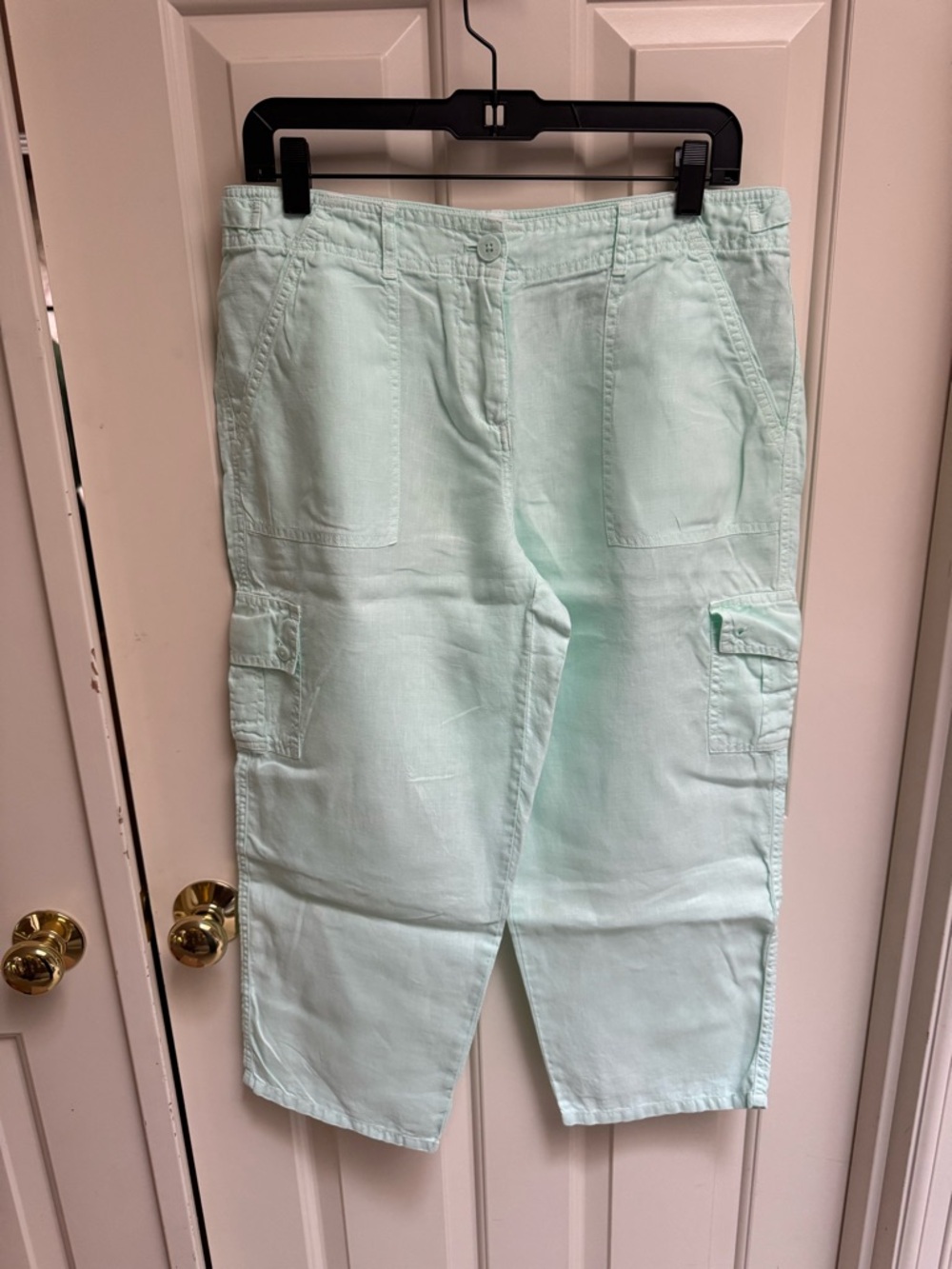 Tommy Bahama Mint Green Linen Capri Pants